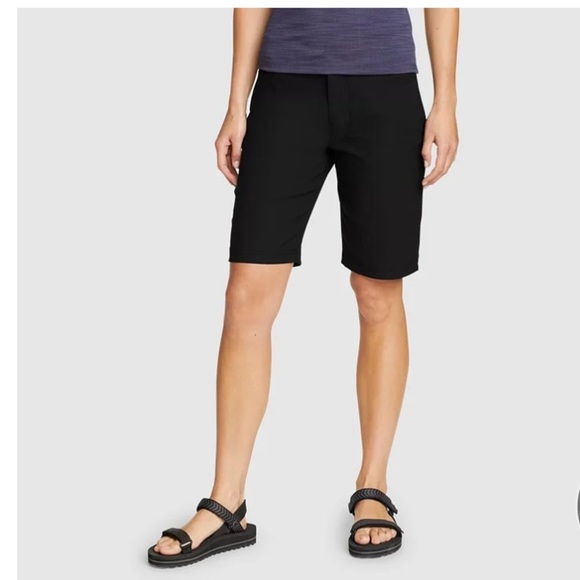 Eddie Bauer Adventurer Bermuda Shorts Navy Blue size 8. Golf, Athleisure Casual - Picture 1 of 14